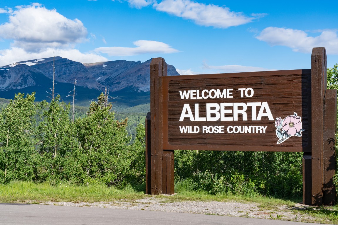 How to Move to Alberta from Another Province: What to Know Before the Truck Leaves